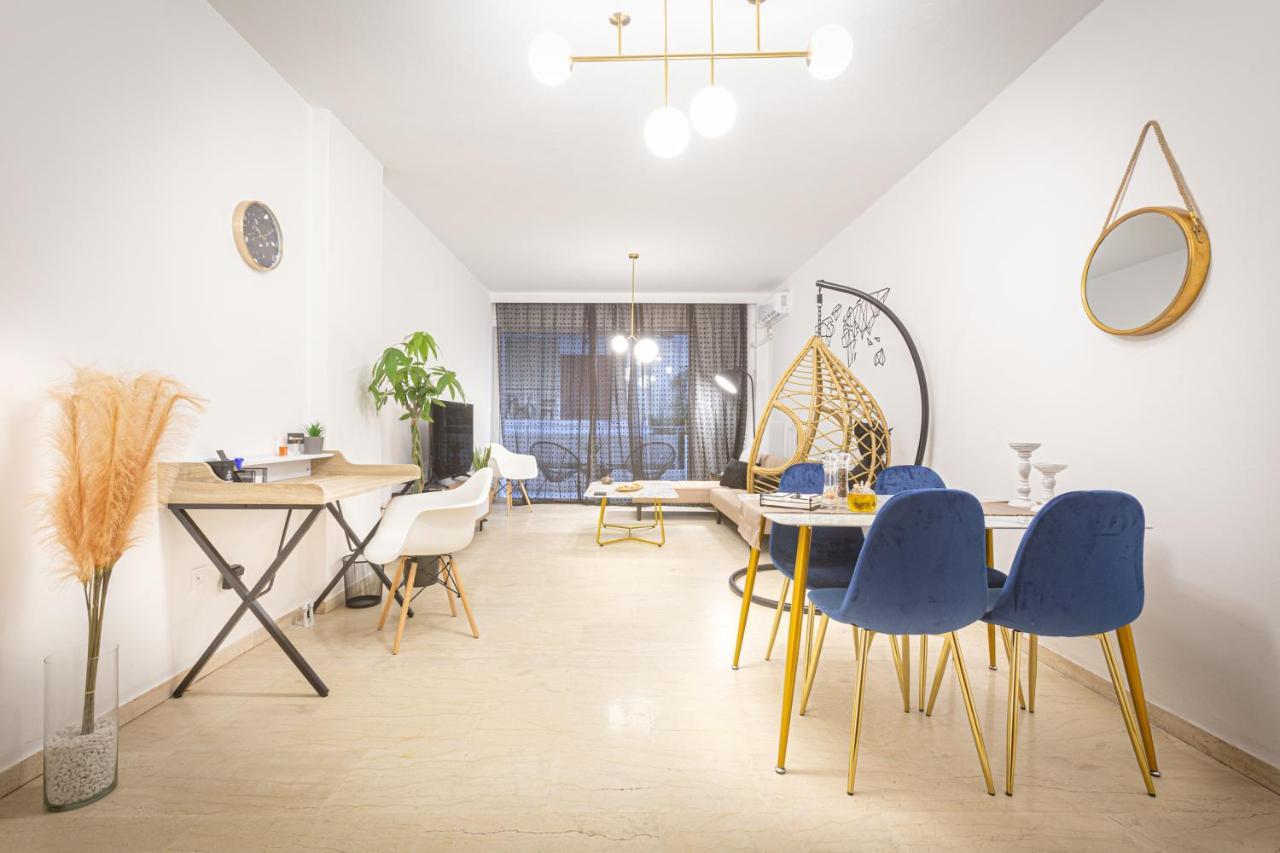 The White House Apartment Piraeus Exterior photo