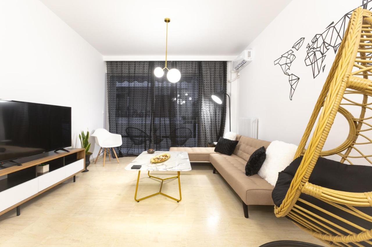 The White House Apartment Piraeus Exterior photo